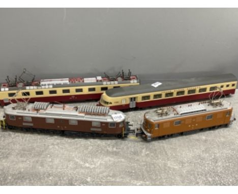 HO trans Europ express engine and carriage plus 2 trams