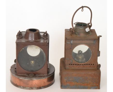 Railway - A GWR brown painted signal lamp for Reading circular copper base, height 22cm, another marked BR (E) Wech patent, h
