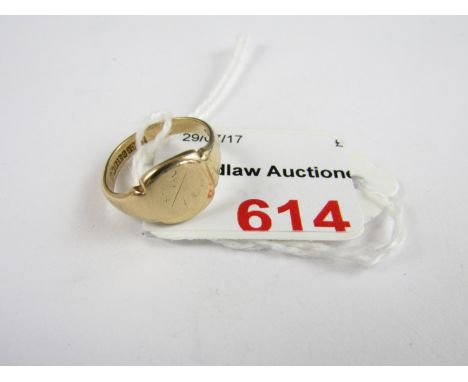 A vintage 9ct gold signet ring, 3.4g
