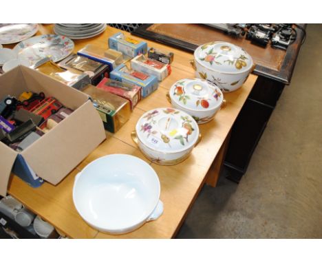 Three Worcester 'Evesham' patterned oven to table ware tureens and an open dish