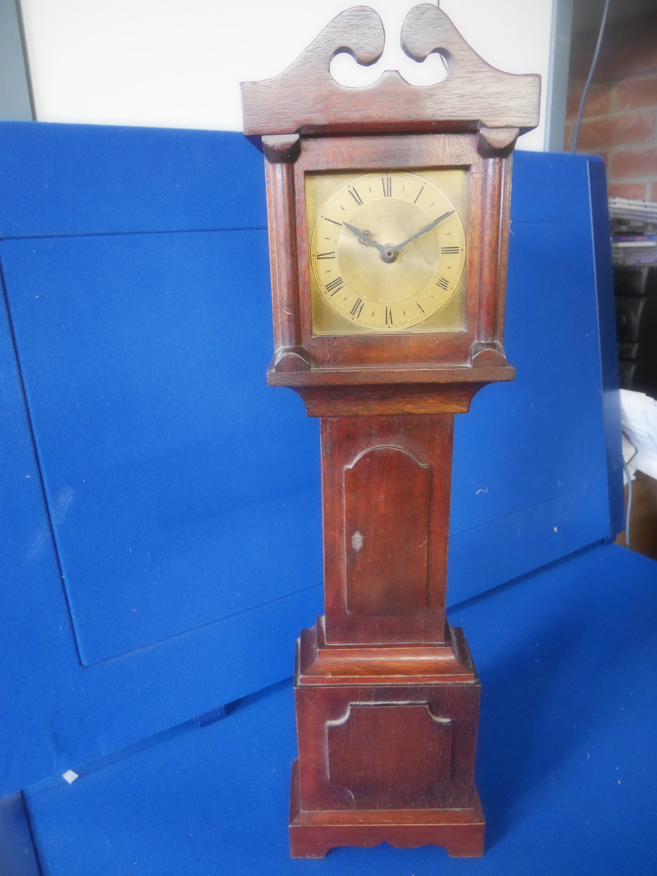 65cm Miniature Grandfather clock ( battery operated )
