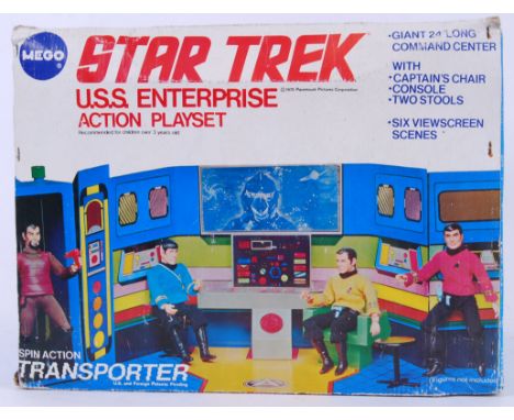 MEGO STAR TREK: An original vintage Mego ' Star Trek USS Enterprise Action Playset '. Appears to be complete (but unchecked),