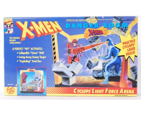 X MEN: An original Toy Biz made X MEn Danger Room ' Cyclops Light Force Arena ' action figure playset. Appears to be complete