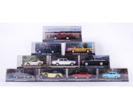 EAGLEMOSS JAMES BOND: A good collection of 10x Eaglemoss made James Bond 007 diorama diecast model cars - each from a differe