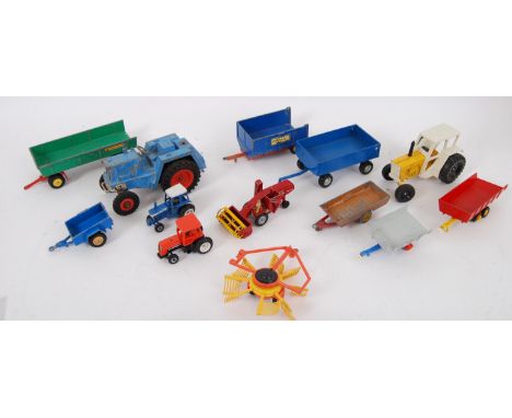 FARMING DIECAST: A collection of assorted loose vintage Farming and related diecast to include Triang, Lesney, Britains etc.