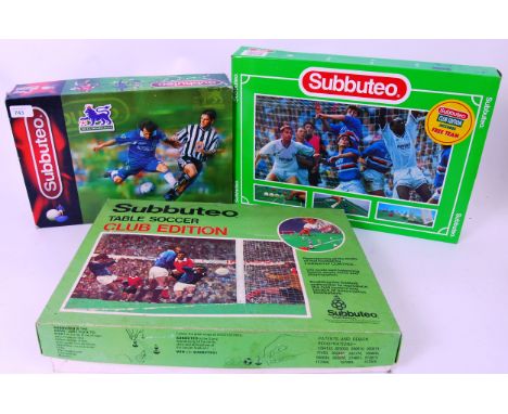 SUBBUTEO: A collection of 3x assorted sets of Subbuteo to include Club Editions x2, and FA Premiere League set. All within th