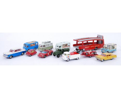 CORGI & DINKY; A good collection of loose vintage Corgi & Dinky diecast models - to include a very well repainted Dinky Auto 