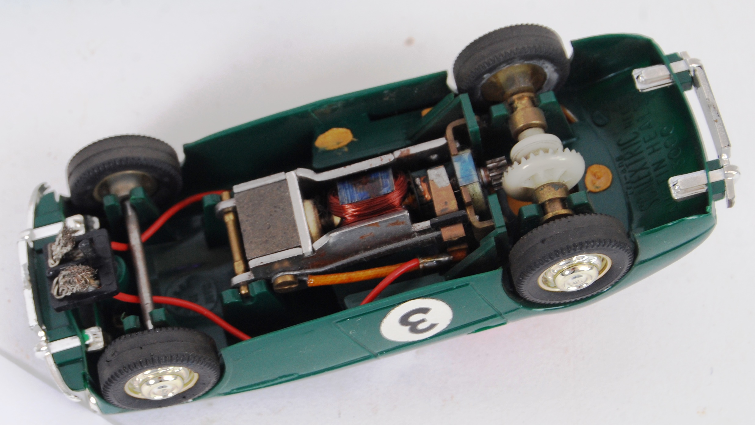 SCALEXTRIC An original vintage Scalextric C74 Austin Healey 3000