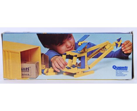 QUANTI: An unusual Italian made set of ' Quanti ', No. 315 building set. Within the original box. The case being in the form 