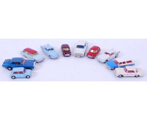CORGI; A collection of 10x vintage Corgi loose diecast model vehicles to include Austin Seven, Mini, 230, Plymouth, and other