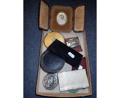 A 1920S MINIATURE PORTRAIT OF A BABY, a Vintage compact and sundries