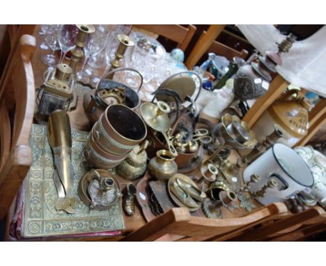 A BRASS COBRA OIL LAMP (converted), a pair of ladies stockinged legs, shoe horns and other brassware