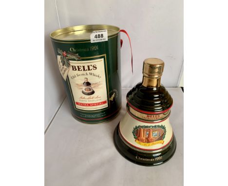 Boxed and sealed Bells Extra Special Old Scotch Whisky, Christmas Decanter  1991