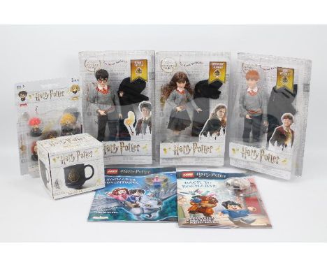 Lego, Mattel - A mixed lot of boxed and blister-packed Harry Potter items - Lot includes a Wizarding World 'Harry Potter' fig