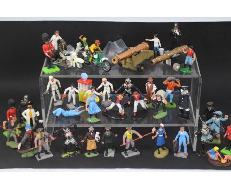 Britains, Herald, Britains Swoppet, Lone Star, Cherilea - An eclectic group of unboxed collectable plastic toy soldiers, civi