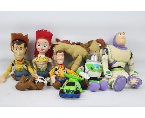 Mattel - Disney - Toy Story - 7 x soft toy figures from Toy Story including the large 50 cm Woody doll which still has the ha