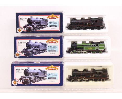 Bachmann: A collection of three boxed Bachmann, OO Gauge locomotives to comprise: V1 466 LNER Lined Black 31-603; V3 7684 LNE