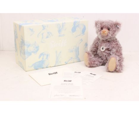 Steiff: A boxed Steiff Teddy Bear 1925 Replica, violet tipped, Limited Edition 663 of 1925, Reference 408748. Original box, g