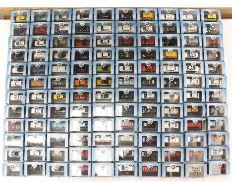 Oxford Diecast: A collection of approx. 120 cased Oxford Diecast vehicles. Original boxes, box condition is generally good. s