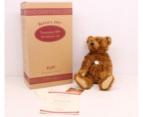 Steiff: A boxed Steiff Teddy Bear 1905 Replica, Red Brown, Limited Edition 4719 of 6000, Reference 404306. Original box, gene