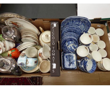 A Copeland Spode 'Italian England' part tea set, with a Sheridan part tea set, Royal Crown Derby posies trinket dish, 1914 te