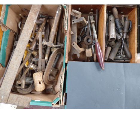 A quantity of vintage tools (three boxes) 