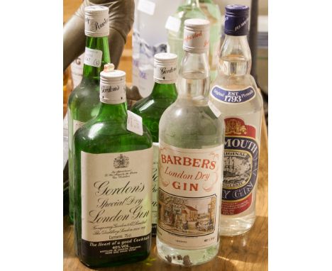 Five bottles of gin including Gordons and Plymouth etc. (5)