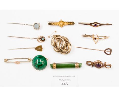 Four gold stick pins, five Victorian/Edwardian brooches, a malachite brooch, jadeite brooch, etc 