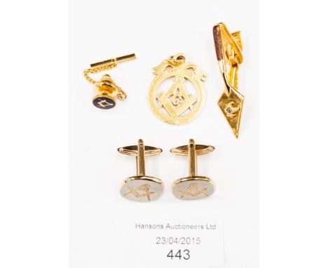 A collection of men's Masonic items including a 1915 9ct gold pendant (including two pairs of cufflinks, two tie pins and gol