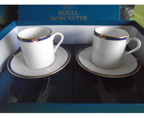 Royal Worcester boxed cup and saucer set, large glass serving dish and a hor dourves serving tray with dishes