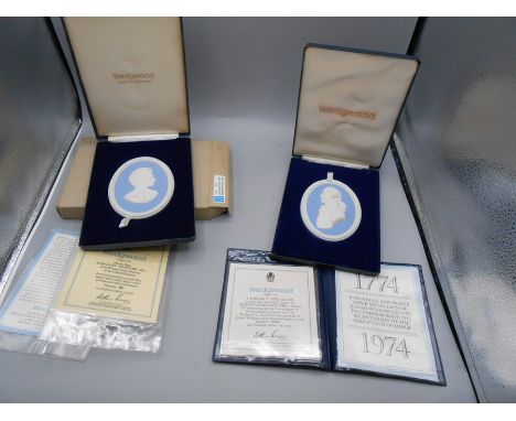 4 Cased Wedgwood Portrait Medallions Sir Winston Churchill no 432 of 1000 , George Stubbs no 725 of 1000 ,Margaret Thatcher n