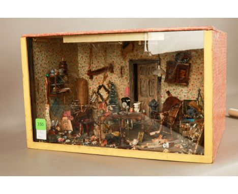 Homes in Miniature Attic Room in Light up Display BoxWith Certificate26x41x34cm#350 