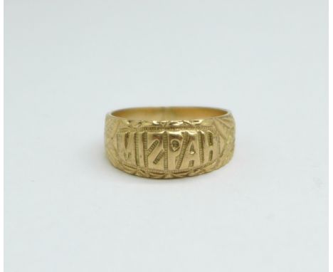 A 9ct gold Mizpah ring, 6.4g, U 