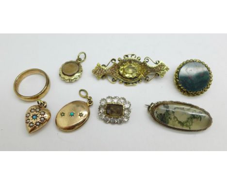Jewellery including a moss agate set brooch, three other brooches, a seed pearl and turquoise heart shaped pendant, two other