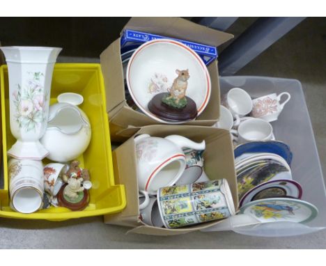A collection of mixed china including Royal Doulton, Limoges and Hammersley and two Lord of the Rings collectors plates **PLE