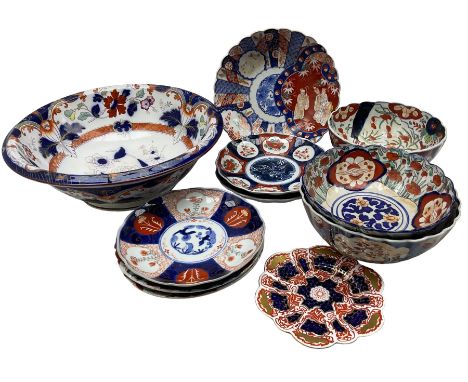 Various Japanese Imari bowls and plates, some with scalloped rims, The Foley China Imari pattern tea plate and a Victorian wa