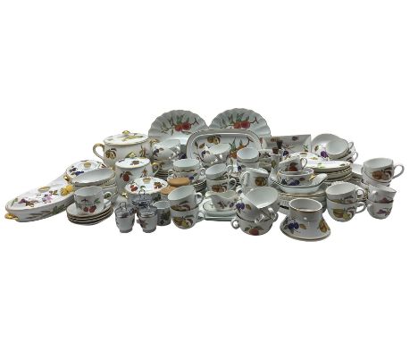 Quantity of Royal Worcester Evesham Gold and Evesham Vale tableware comprising tea cups and saucers, coffee cups and saucers,