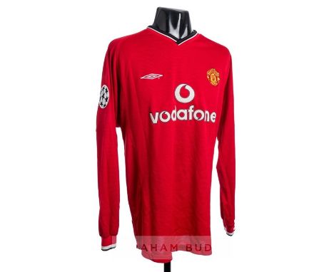 David Beckham red Manchester United No.7 home jersey v Deportivo La Coruna, in the UEFA Champions League Quarter Finals, play