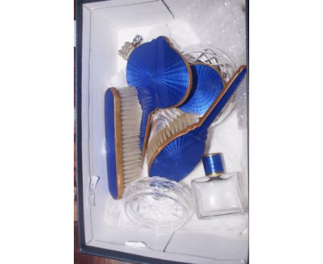 Enamel dressing table set
