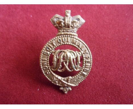 Grenadier Guards Other Ranks Victorian Puggaree Badge (Gilding-metal), two lugs. K&amp;K: 895