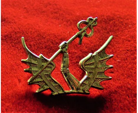 Honourable Artillery Company (Territorial Regiment)  Officers Beret Badge (White-metal), slider and made J.R. Gaunt. K&amp;K: