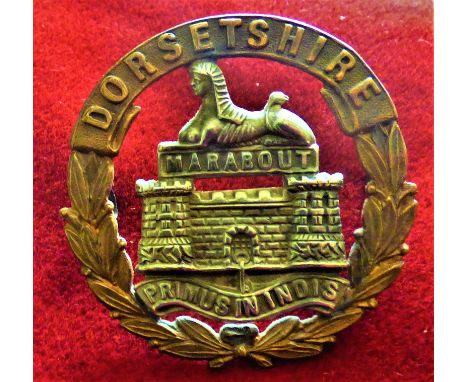 Dorsetshire Regiment Victorian Cap Badge (Bi-metal), two lugs. K&amp;K: 650