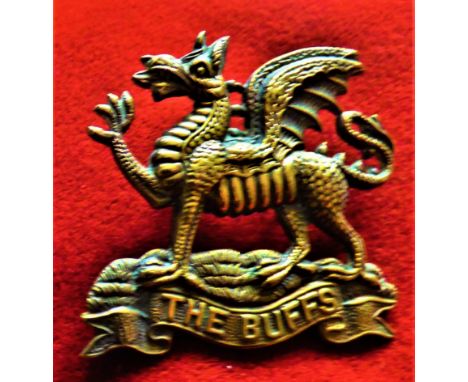 The Buffs (East Kent Regiment) WWI Cap Badge (Gilding-metal), two lugs. K&amp;K: 591