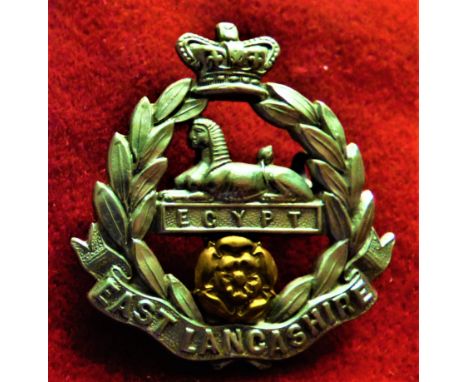 East Lancashire Regiment Victorian Forage Cap Badge (Bi-metal), two lugs. K&amp;K 637