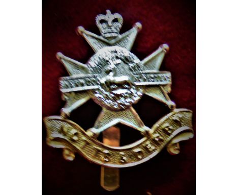 The Sherwood Foresters, Notts &amp; Derbyshire Regiment EIIR Cap Badge (Anodised), Slider. K&amp;K: 2006