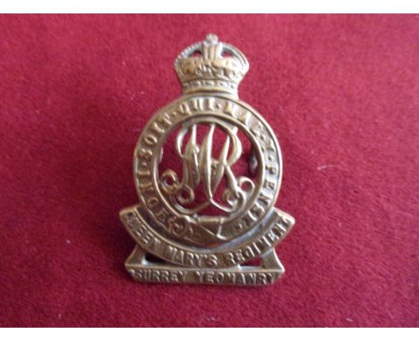 Surrey Yeomanry (Queen Mary's Regiment) WWII Cap Badge (Brass), two lugs. K&amp;K: 2337
