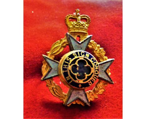 Royal Army Chaplains Department (Christian Chaplains) EIIR Officers Service Cap Badge (Gilt and enamel), two lugs. K&amp;K: 2
