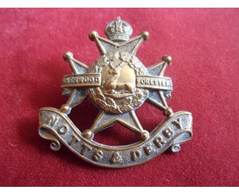 The Sherwood Foresters (Notts &amp;&nbsp;Derbyshire Regiment) WWI War Economy Forage Cap Badge (Brass), two lugs. K&amp;K: 66