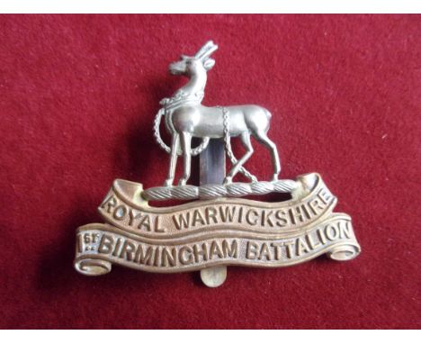 Royal Warwickshire Regiment 1st Battalion (1st Birmingham), (Birmingham Pals') WWI Cap Badge, (Bi-metal), slider. K&amp;K: 11