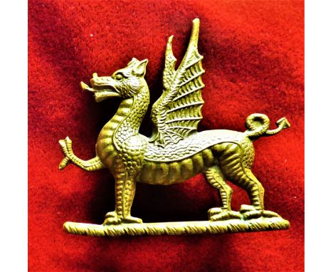 Monmouthshire Regiment 1st Battalion Territorial Other Ranks Forage Cap Badge (White-metal), slider, worn 1908-1922. K&amp;K: